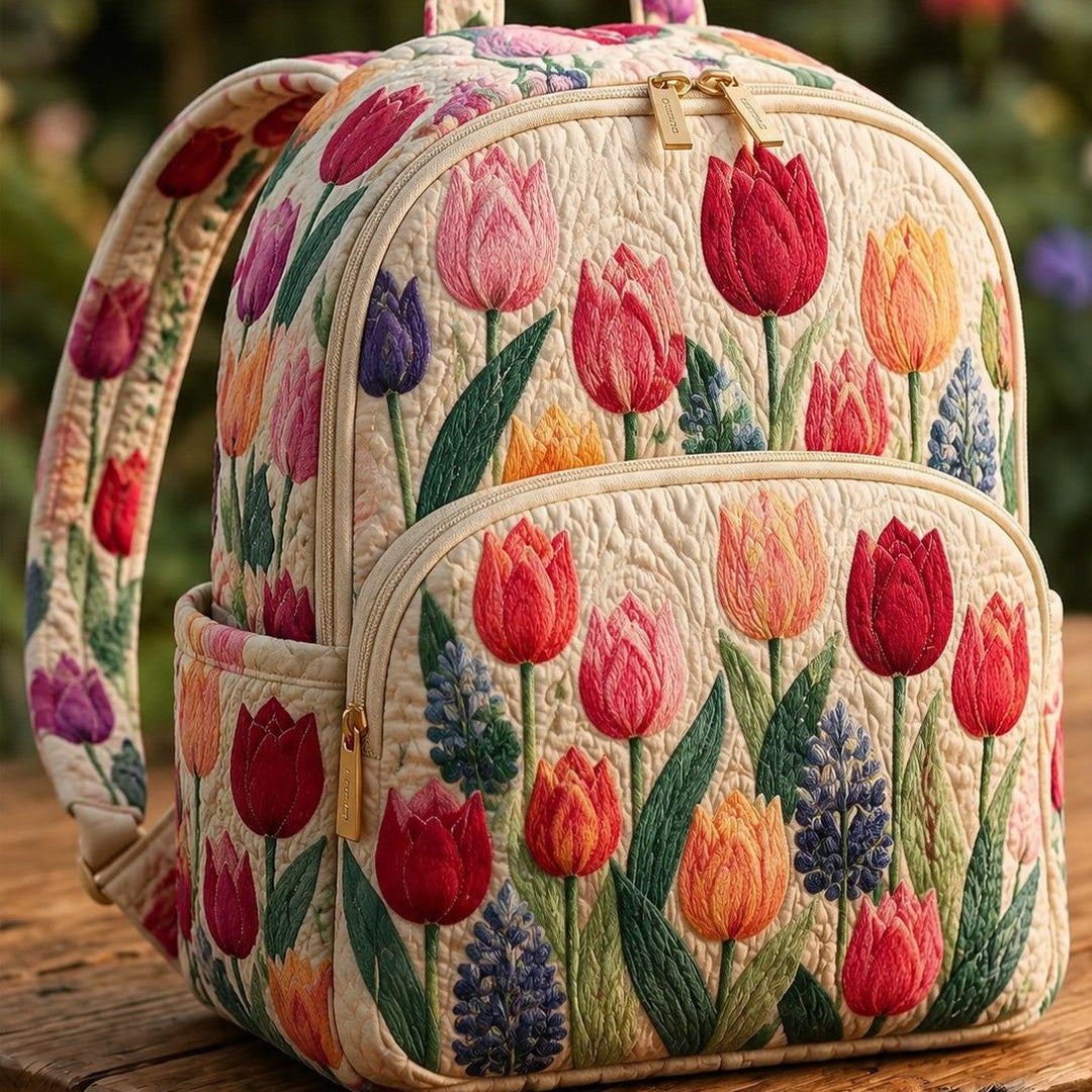 Gesteppter Rucksack – Bunte Tulpen von Brigitte Wien