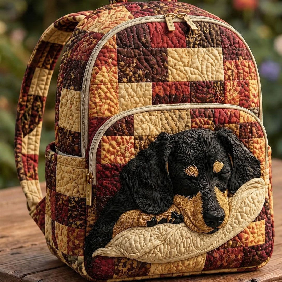 Gesteppter Rucksack – Alter Dachs im Stoffmuster von Brigitte Wien