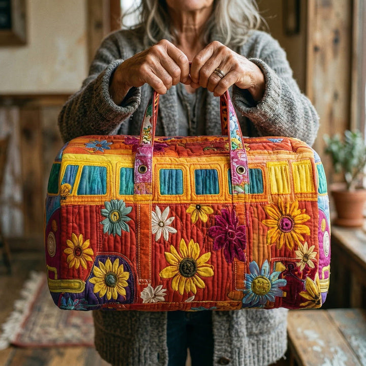 Gesteppte Reisetasche – Hippiebus im Retrolook